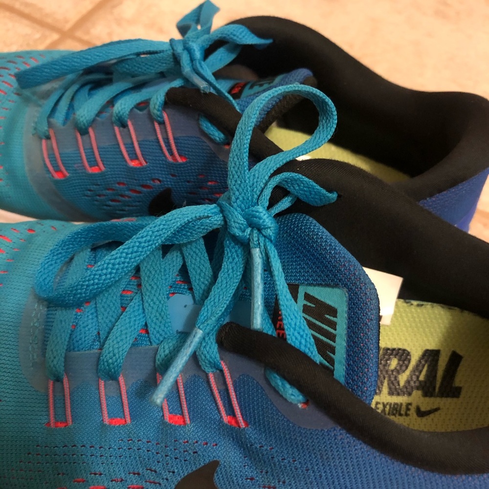 Nike runners - Picture 4 of 5